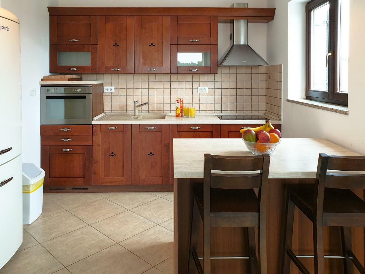 Apartment Oliva Yourcroatiaholiday Premantura Kültér fotó