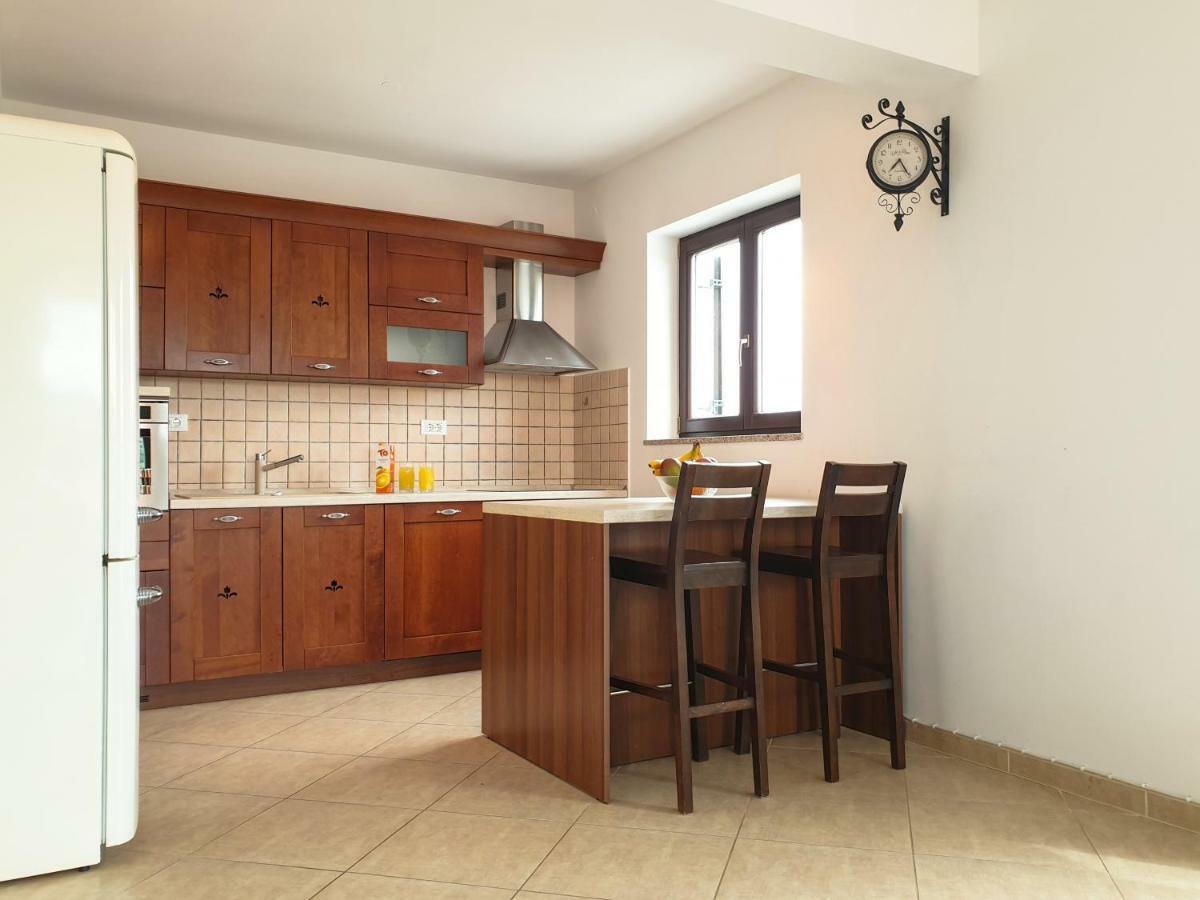 Apartment Oliva Yourcroatiaholiday Premantura Kültér fotó